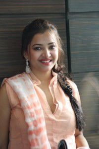 tamil-actress-swetha-basu-latest-stills04